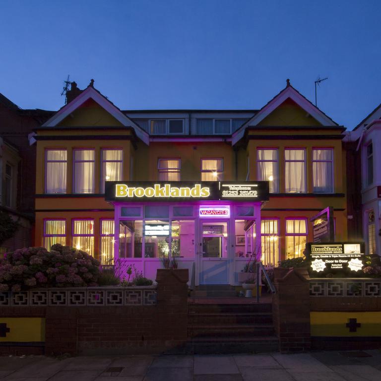 Brooklands Over 50'S Only Blackpool Exterior photo