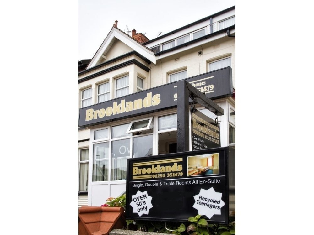 Brooklands Over 50'S Only Blackpool Exterior photo